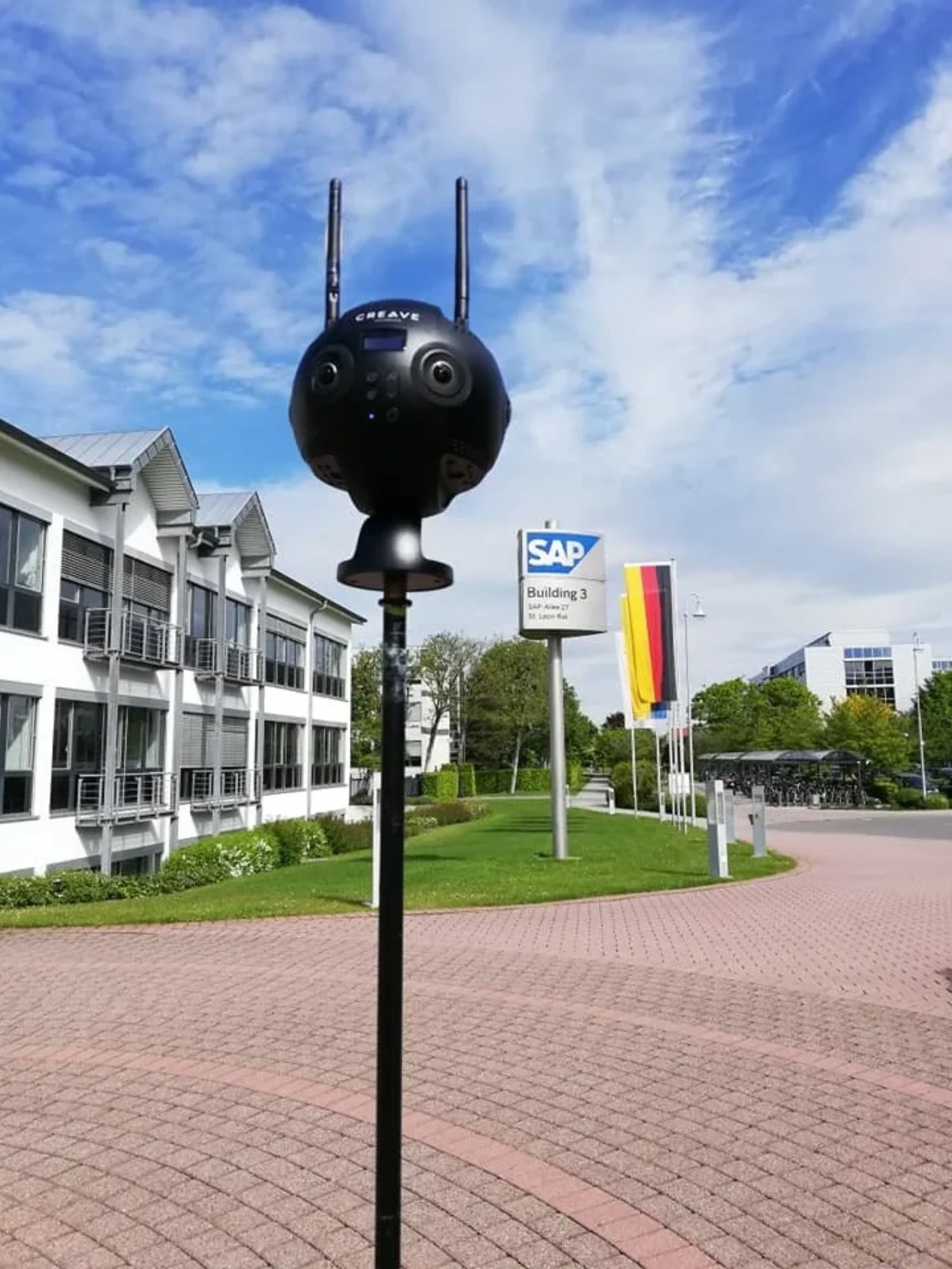 Insta360 Pro2 360-Grad-Kamera bei einem Industrie-Imagefilm-Dreh